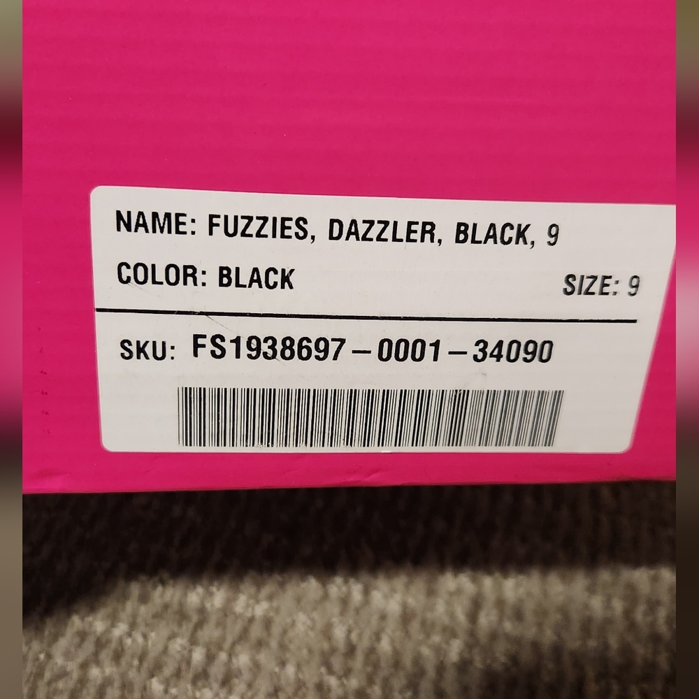Shoe dazzle Women fuzzie dazzler boots - Picture 10 of 10